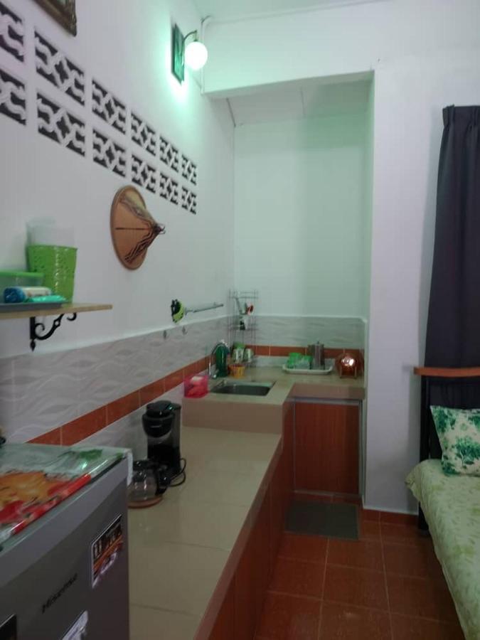 Room 345 Kota Bharu Exterior photo